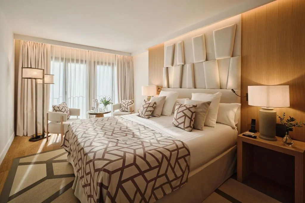 TRIPLE SUPERIOR Room, Hospes Palau de la Mar Valencia, Valencia