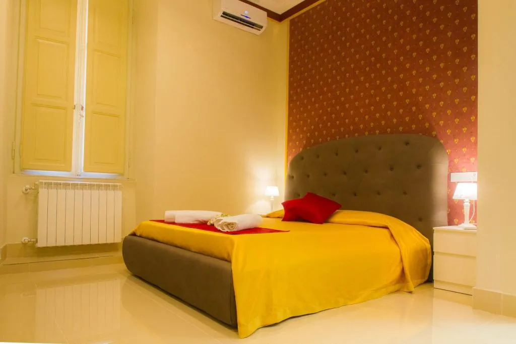 Room, Magister, Rome