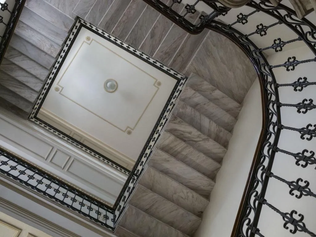Lobby, Ghiffa, Milan