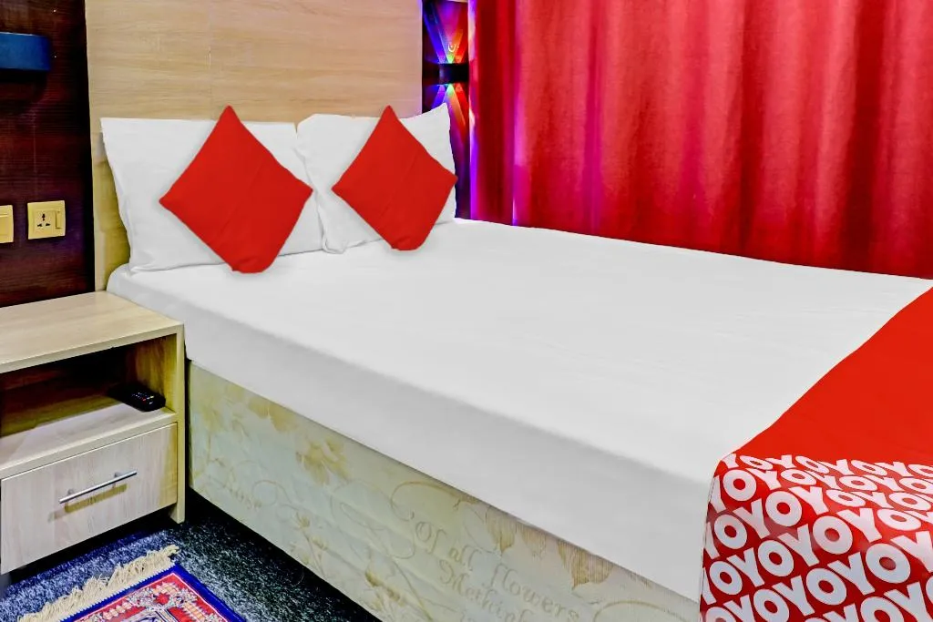 DOUBLE KING SIZE BED Room, Al Karawan Hotel, Dubai