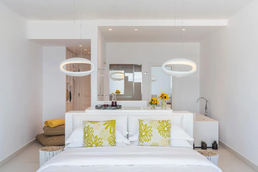 Double or Twin PREMIUM SEA VIEW Room, Myconian Korali Relais & Chateaux, Mykonos