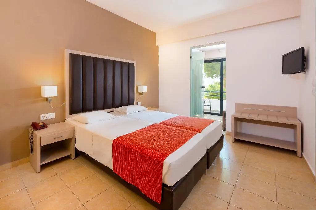 FAMILY ROOM LAND VIEW Room, Rodos Star, Rhodes