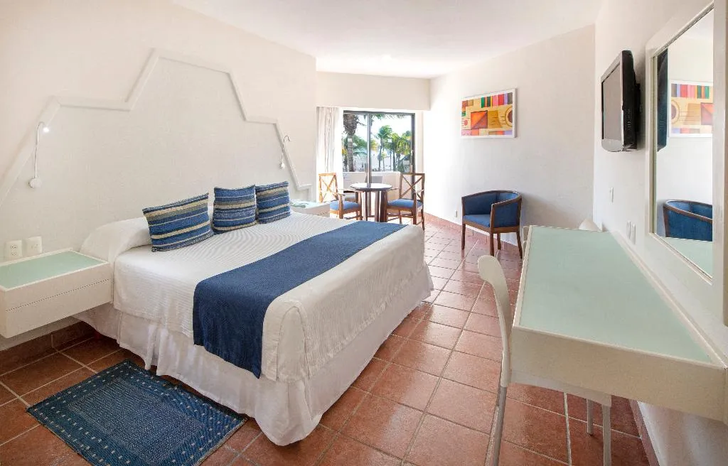SINGLE SEA VIEW Room, Viva Maya by Wyndham, Trademark All-Inclusive, Cancun Area