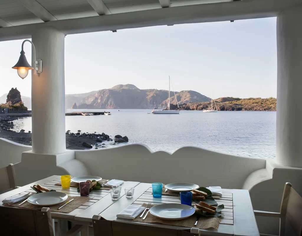 Restaurant, Mari Del Sud Resort, Vulcano, Palermo