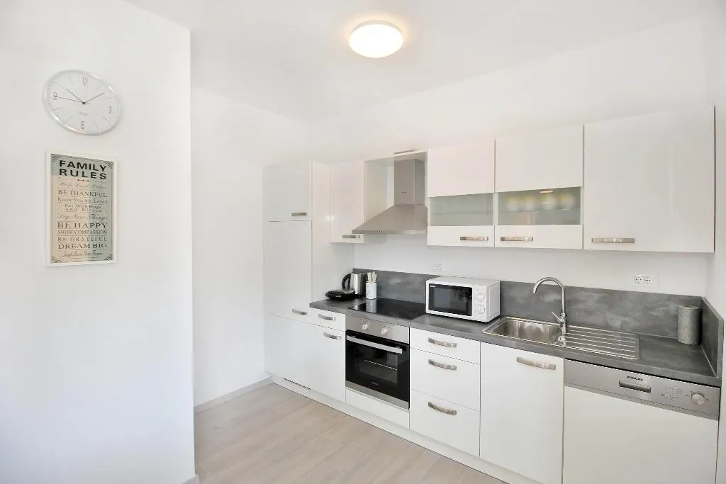 APARTMENT TWO BEDROOMS Room, Bacan Family Apartments, Dubrovnik