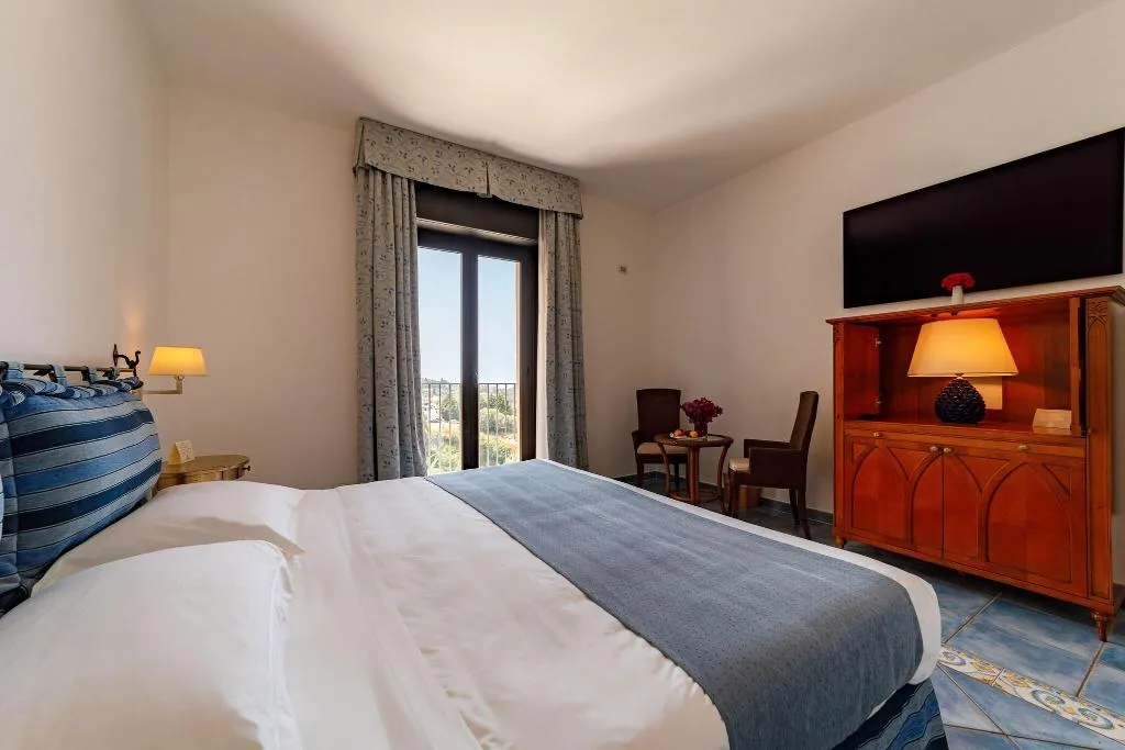 TRIPLE DELUXE Room, Alberi Del Paradiso, Palermo