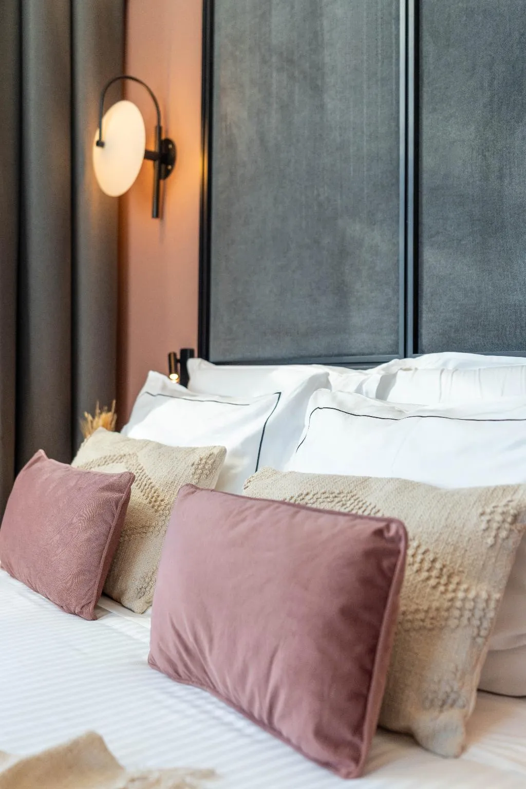DOUBLE ECONOMY Room, The Editory Riverside Santa Apolonia Hotel, Lisbon