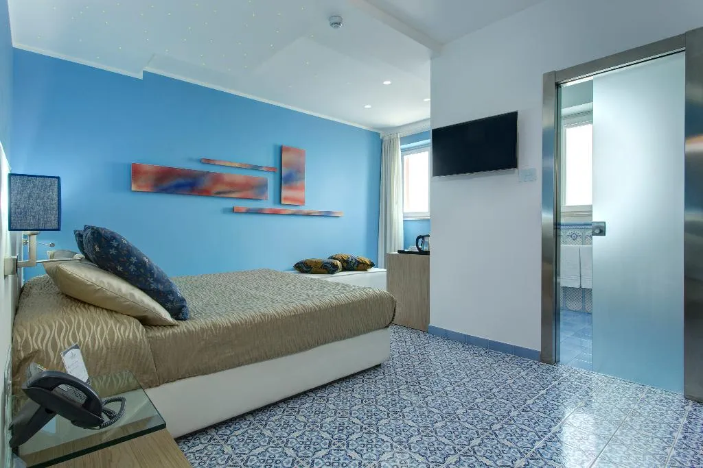 DOUBLE SUPERIOR Room, Lloyd's Baia, Naples