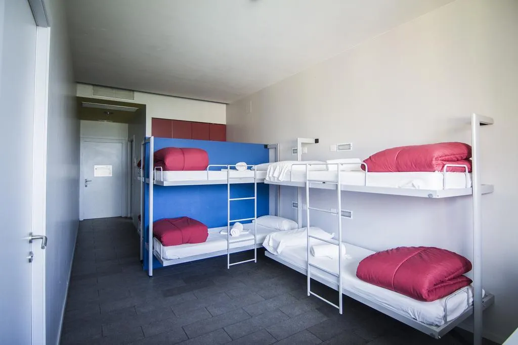 DOUBLE STANDARD Room, Centre Esplai Hostel, Barcelona