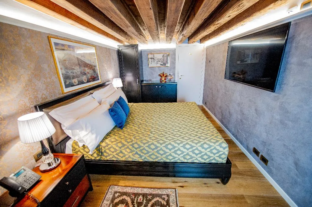 DOUBLE STANDARD Room, EGO' Residence Venice, Venice