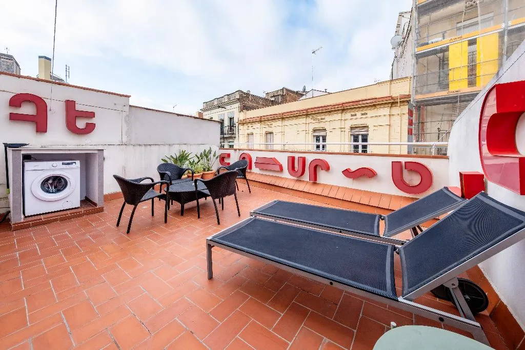 APARTMENT PENTHOUSE Room, Ainb Barcelona Sants Apartments, Barcelona