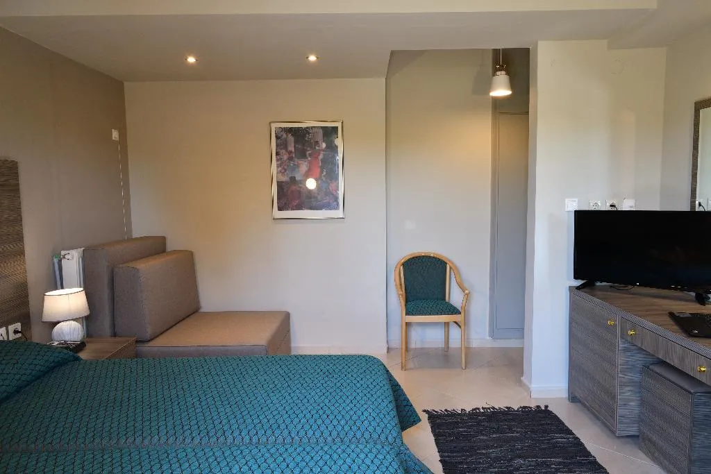 Double or Twin STANDARD Room, Four Seasons (SKG), Halkidiki