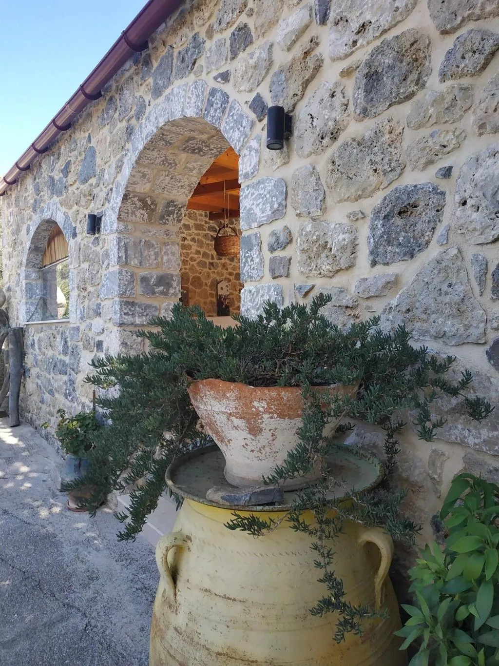 Restaurant, Windy Place, Crete