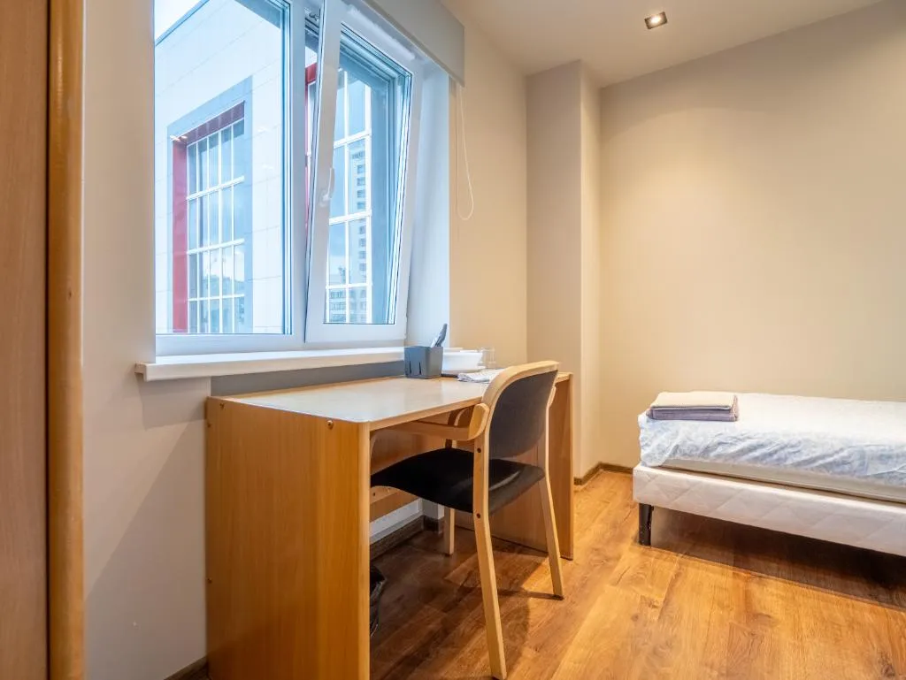 SINGLE BASIC Room, Rvr Smart Apartment With Parking And Self-check In, Riga