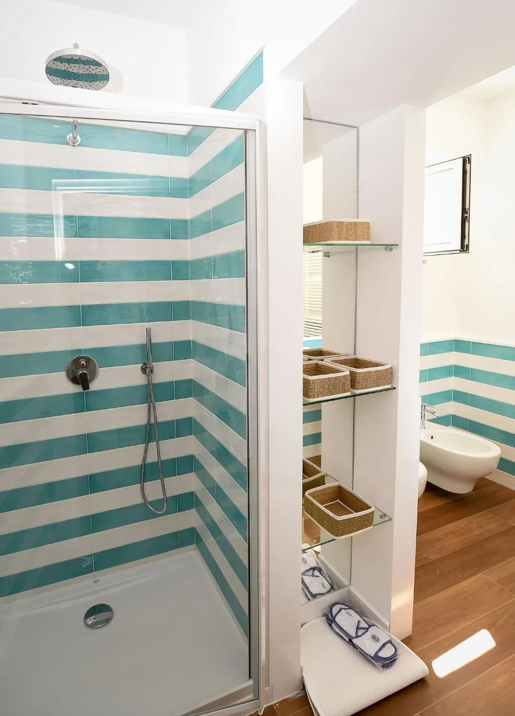 Room, Casa Pantone, Naples