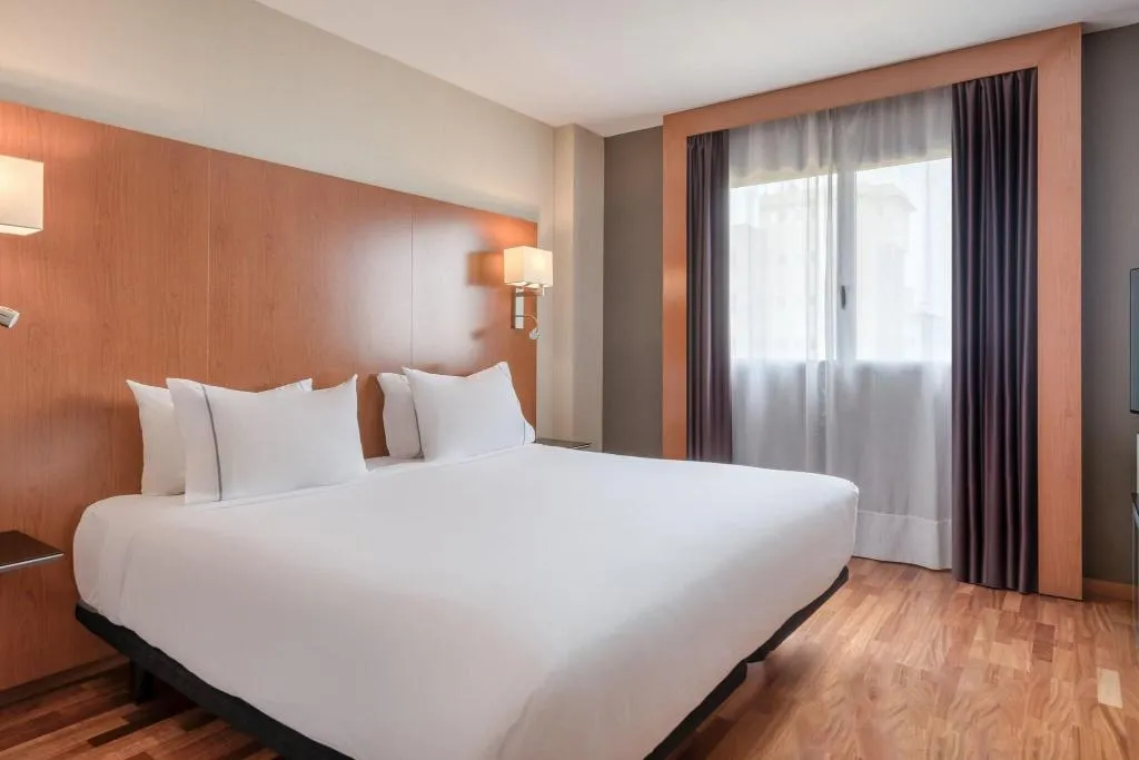 Room, AC Sevilla Forum, Seville