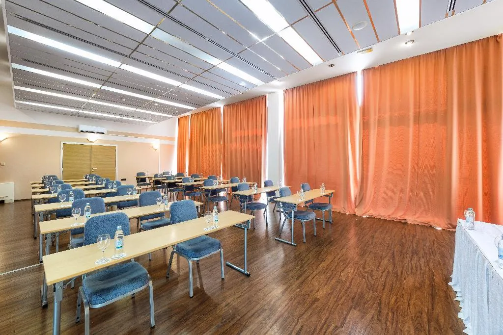 Conferences, Olympia, Split