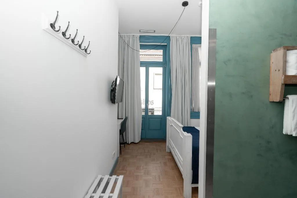 DOUBLE BASIC Room, Hostel des Arts, Porto
