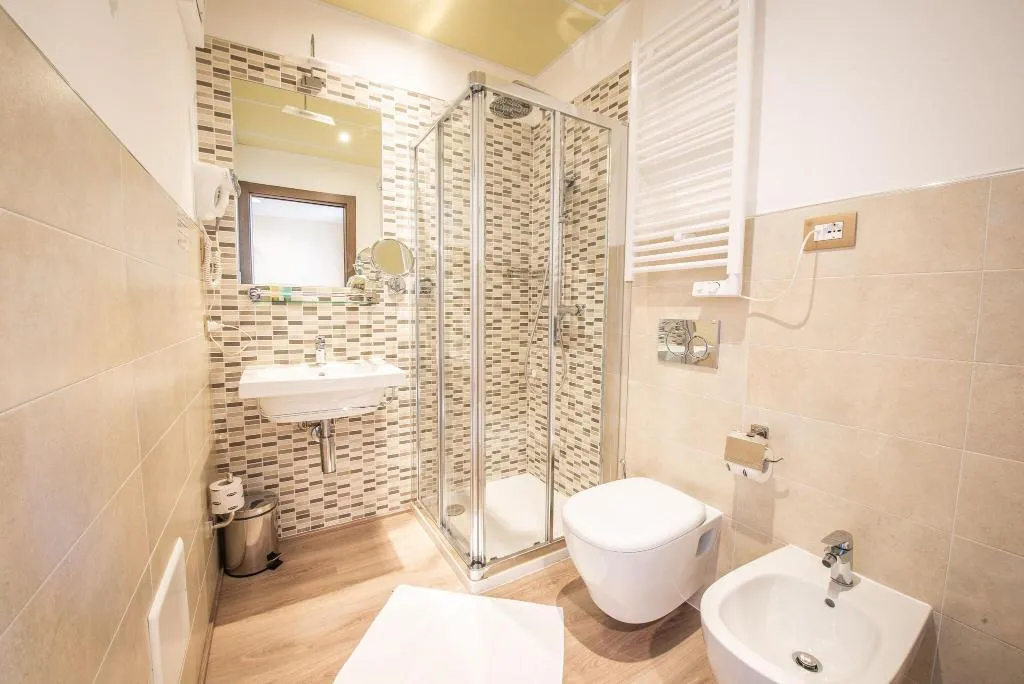 Room, Hotel Rosa, Milan