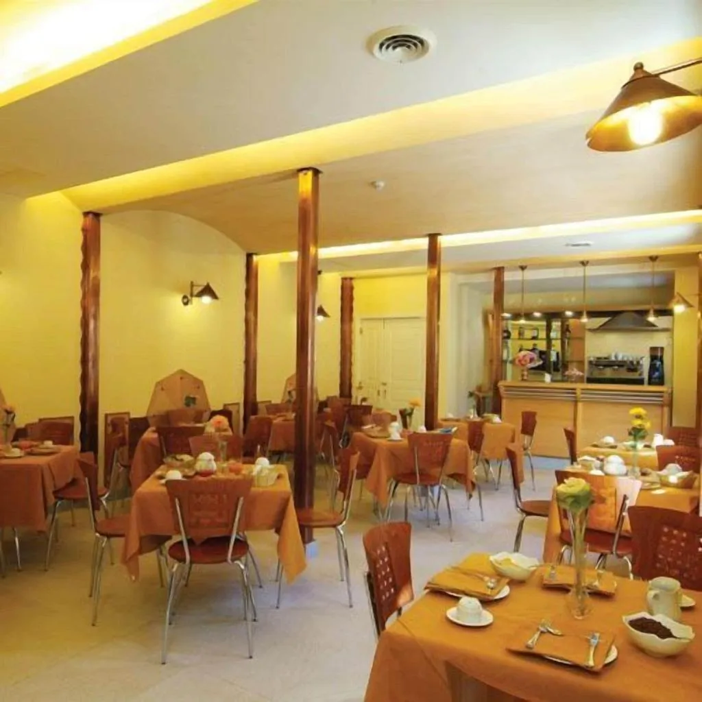 Restaurant, Eden Hotel, Naples