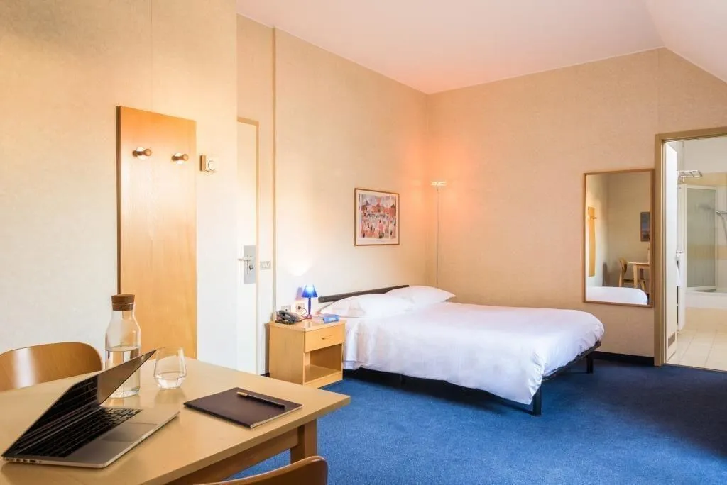 Room, Residence Cimarosa, Milan
