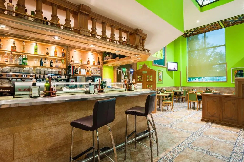Bar, Hotel Julia, Madrid