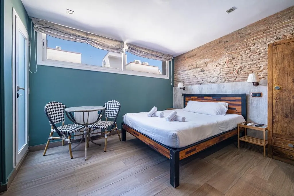 STUDIO BASIC Room, AinB Born Damas Apartment, Barcelona