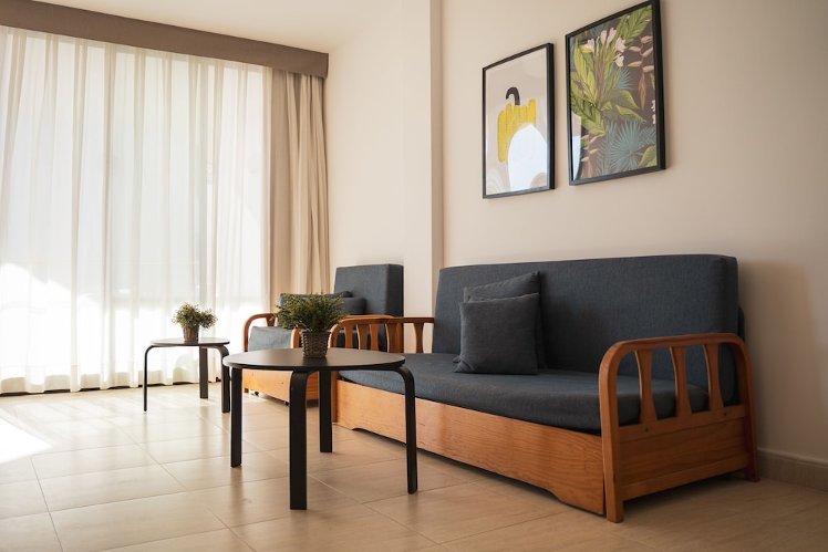 Beatrix 2000 - Caliu Apartments, Costa Brava