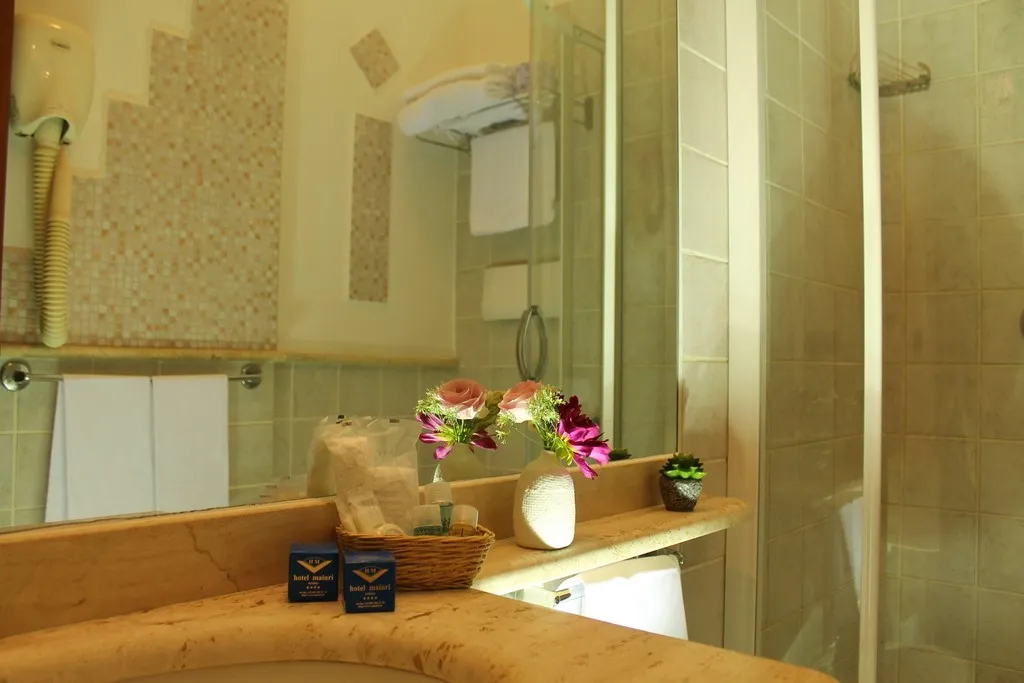 TRIPLE STANDARD Room, Maiuri, Naples