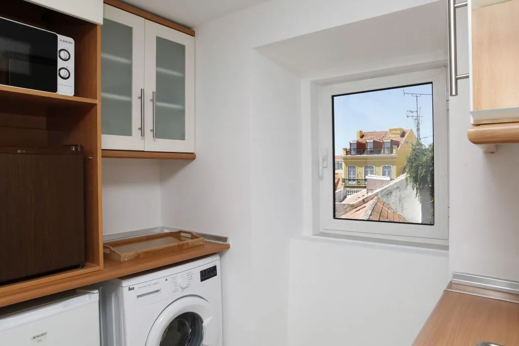 Room, Flores Guest House, Lisbon