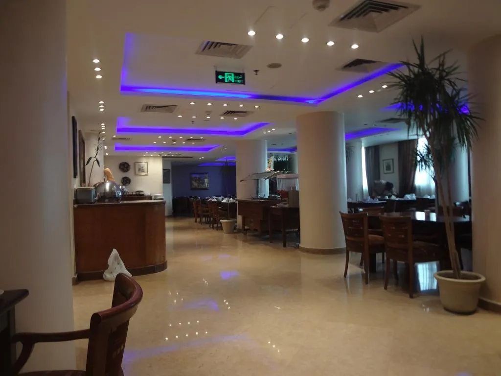 Restaurant, Swiss Inn Nile, Cairo