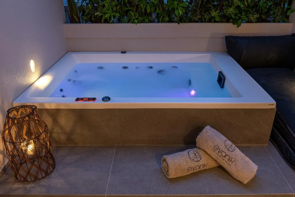 Double or Twin WITH JACUZZI Room, Evanik Chic Hotel, Kos