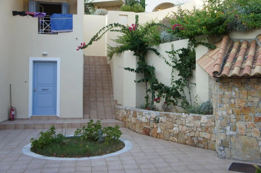 BUNGALOW ONE BED Room, Alonissos Beach Bungalows & Suites Hotel, Skiathos