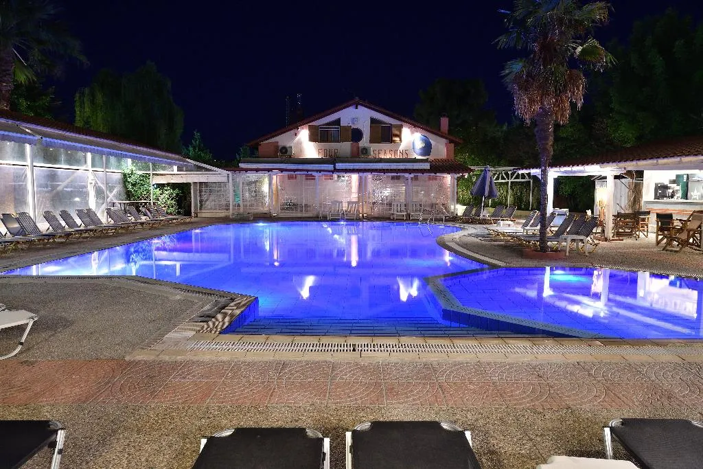 Pool, Four Seasons (SKG), Halkidiki
