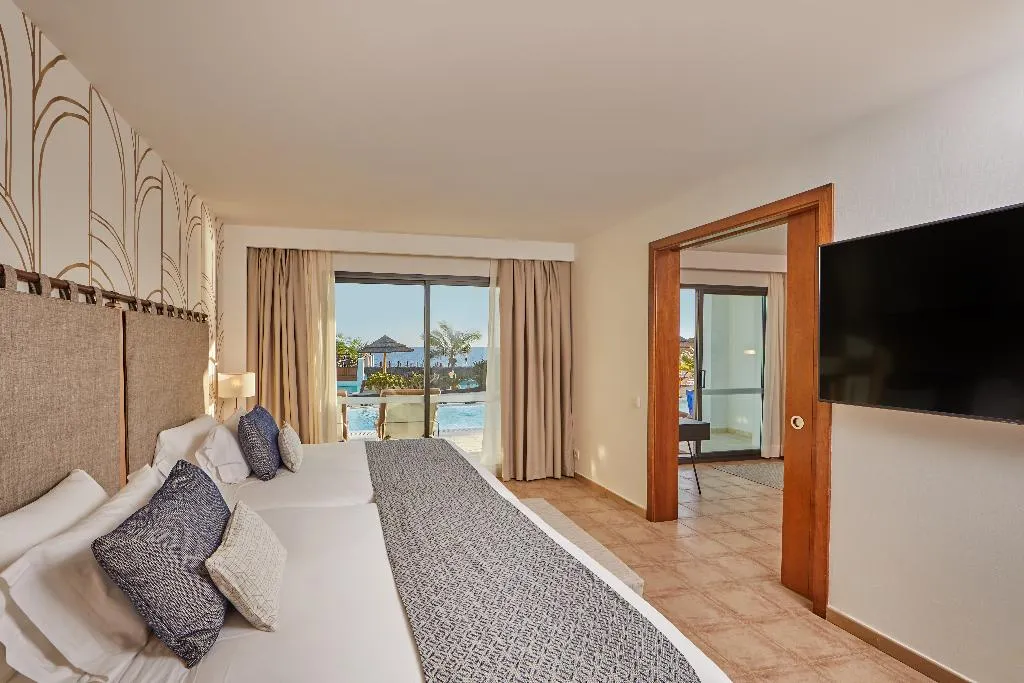 SUITE WITH PRIVATE POOL Room, Secrets Lanzarote Resort & Spa (Adults Only), Lanzarote