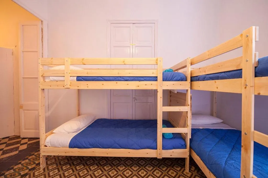 Room, Hostel Bed In Girona, Costa Brava