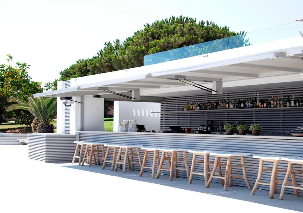 Bar, The Bay, Zante