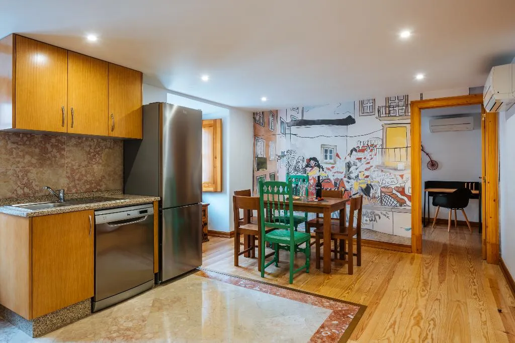 QUADRUPLE THREE BEDS Room, Varandas De Lisboa, Lisbon