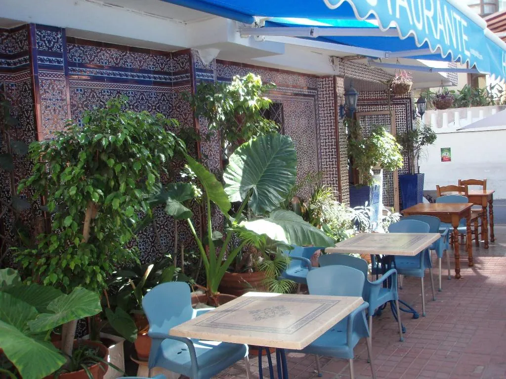 Restaurant, Guadalupe Cozy Inns, Costa Del Sol
