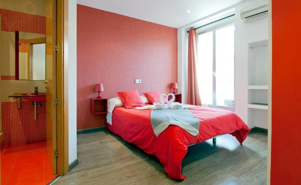 Room, Hostal Abril, Madrid