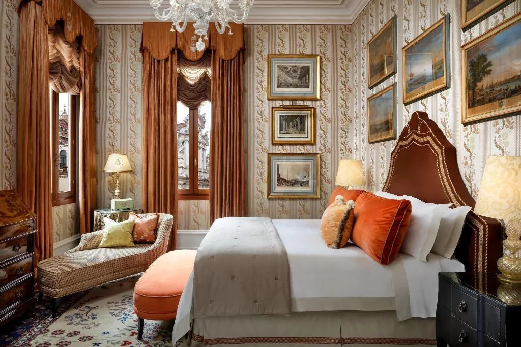 Room, The Gritti Palace, a Luxury Collection Hotel, Venice