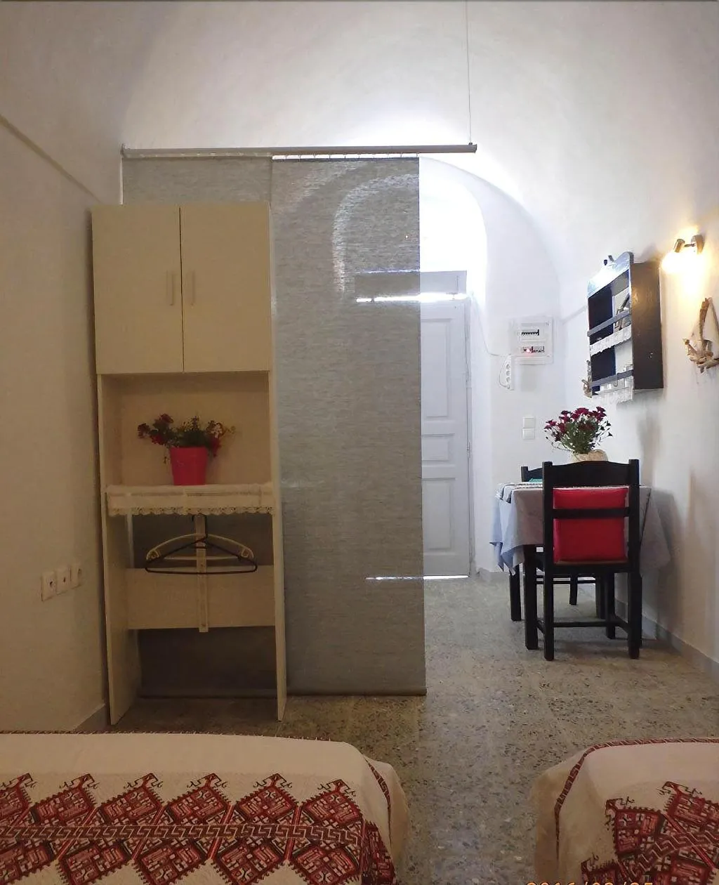 Room, Emmantina Houses, Santorini
