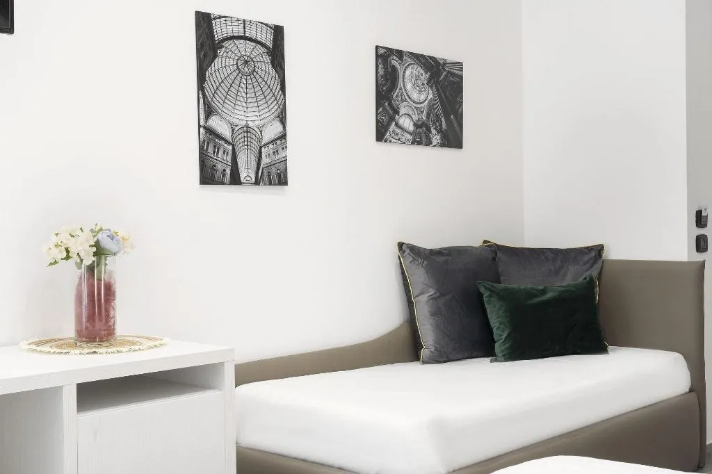 Room, Palazzo Sant'Arcangelo, Naples