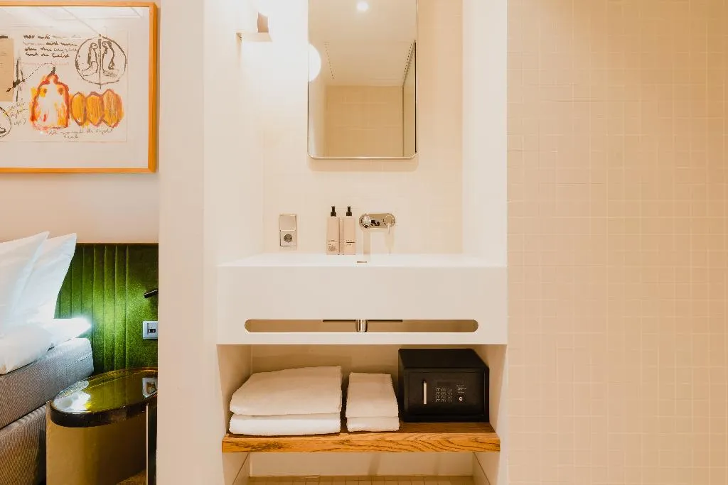 DOUBLE ECONOMY Room, Hotel Pontsteiger, Amsterdam
