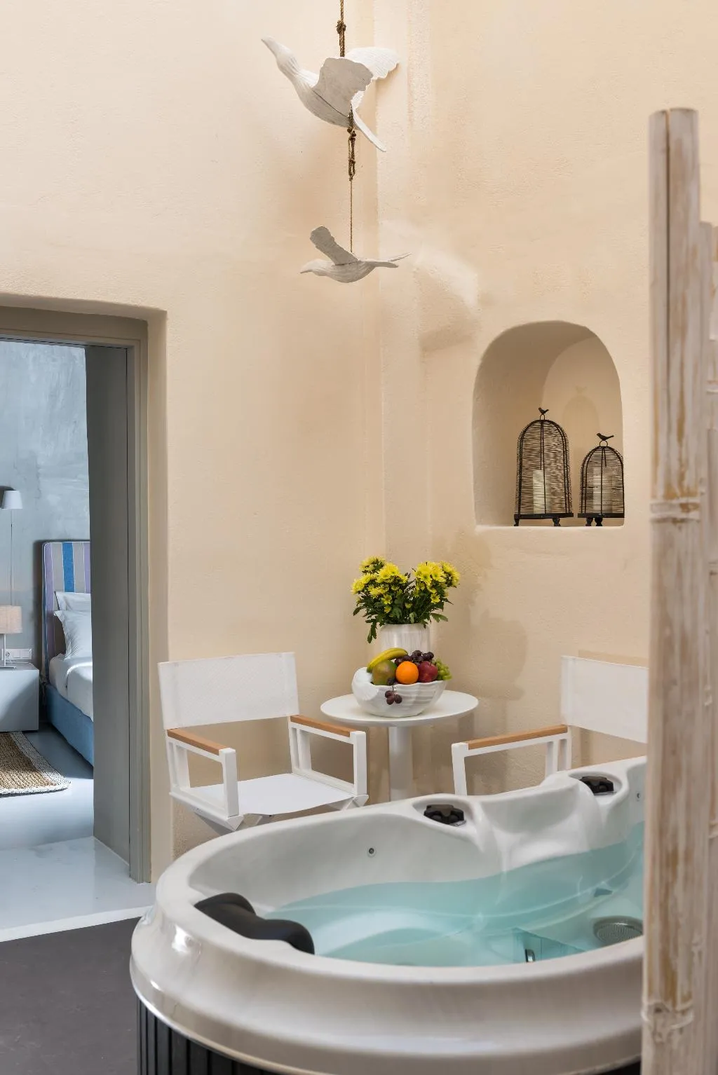 JUNIOR SUITE WITH JACUZZI Room, Mythical Blue Luxury Suites, Santorini