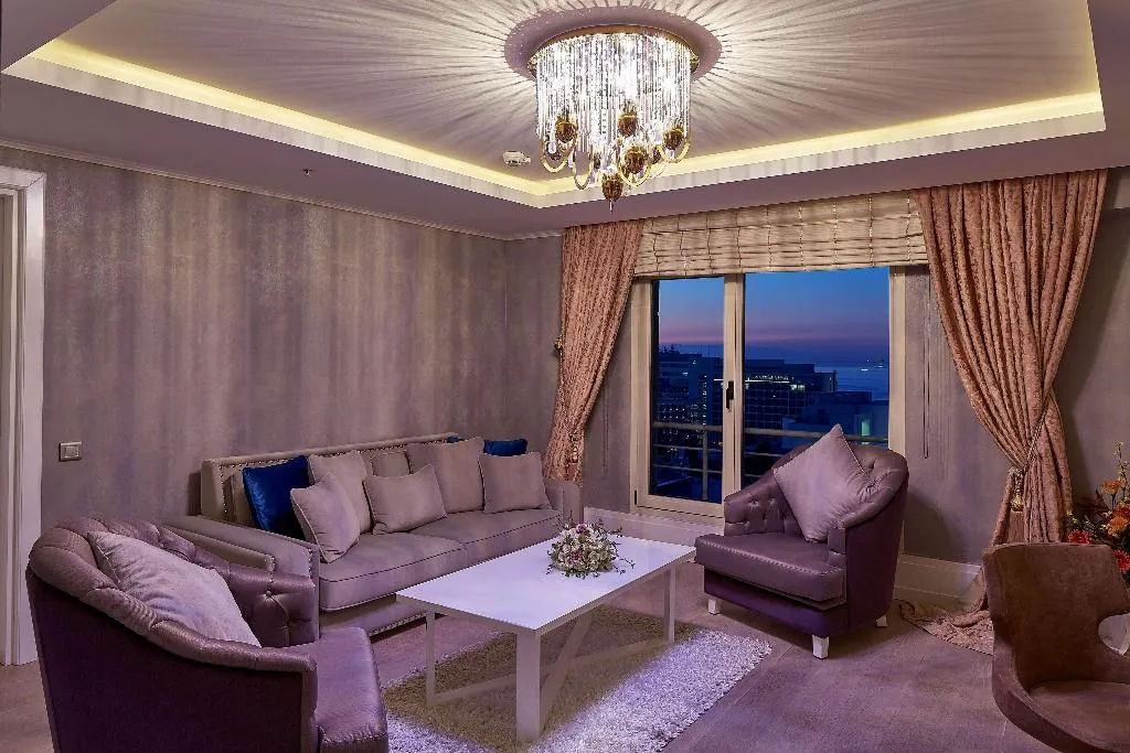 Room, DoubleTree By Hilton Izmir Alsancak, Izmir