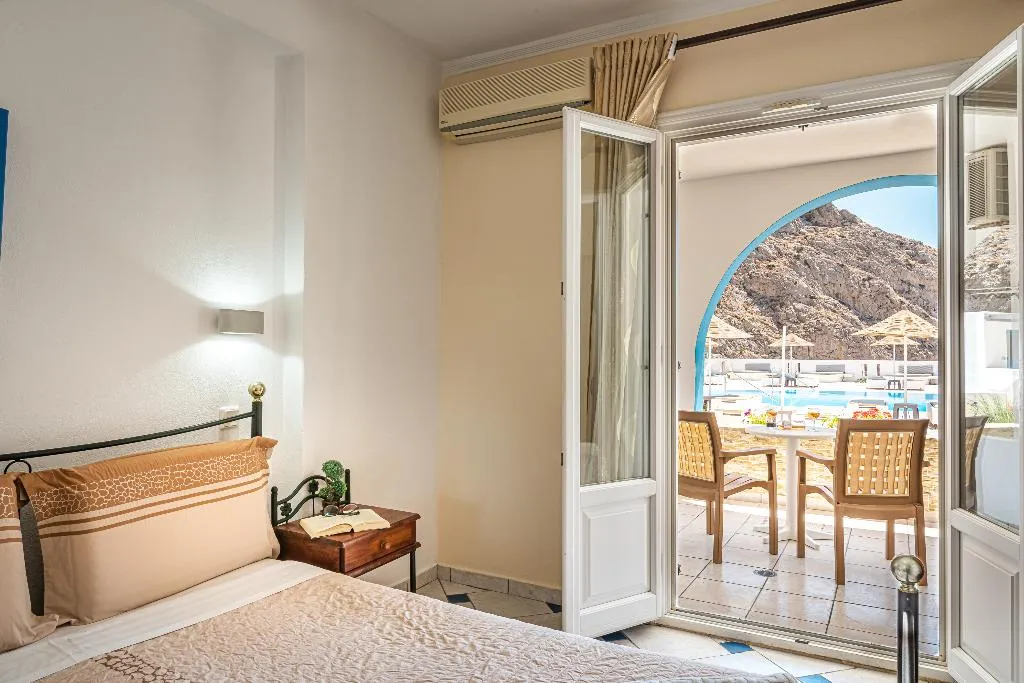 SINGLE STANDARD Room, Marianna Hotel, Santorini