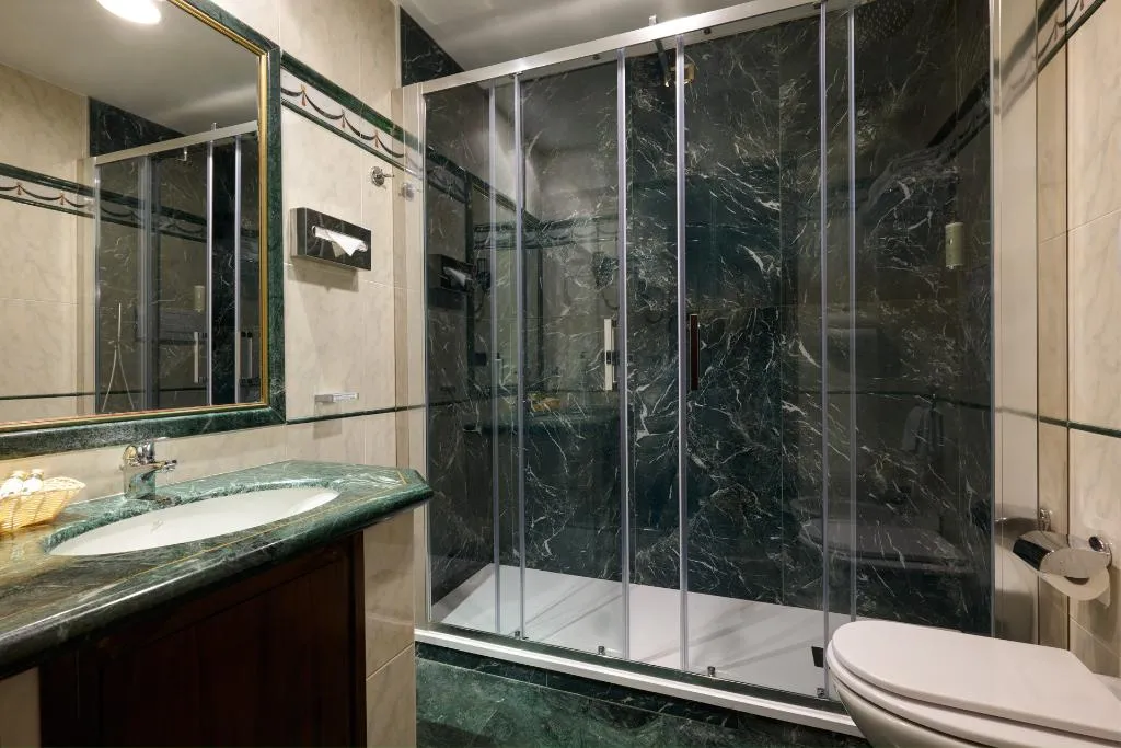 Double or Twin SUPERIOR Room, Grand Hotel del Gianicolo, Rome