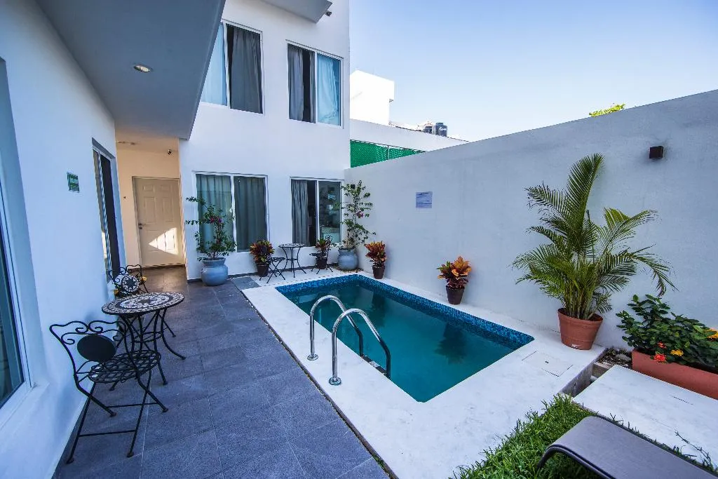 Pool, Suite 24, Playa Del Carmen
