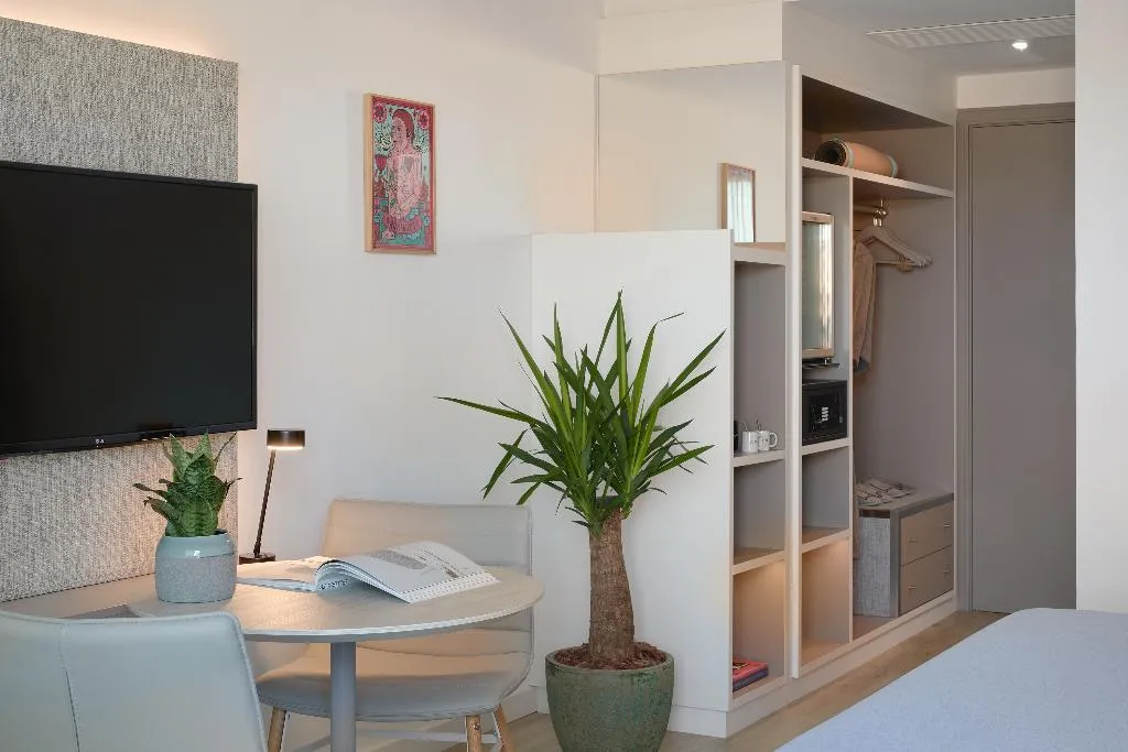 STUDIO CITY VIEW Room, INNSiDE by Meliá Barcelona Apolo, Barcelona